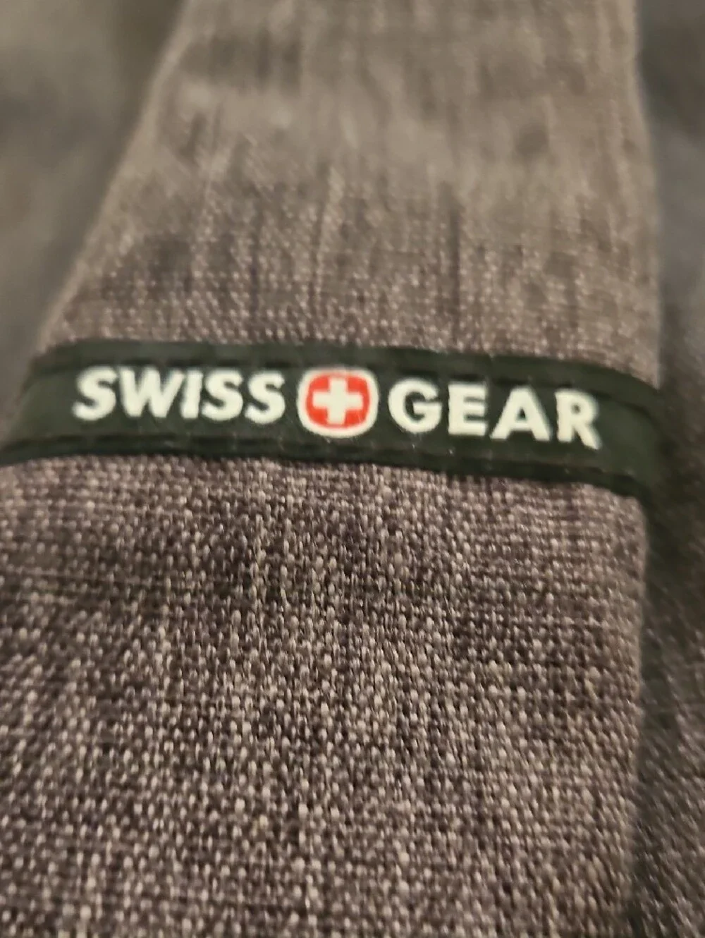 SwissGear Black/Grey Compact Backpack